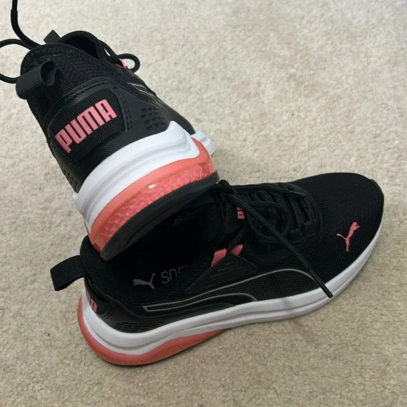 Puma Shoes - Picture 8 of 11